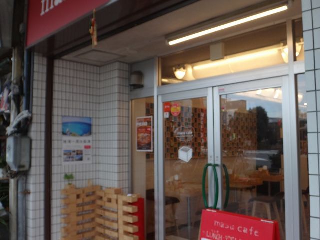 店構え。_masu cafe
