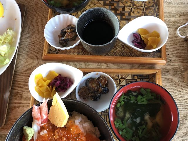 ちらし丼といくら丼 超美味しかったです。_大正