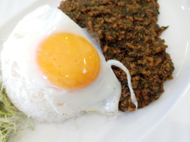 キーマカレー_EKINAN酒場 ジョニーとスミス