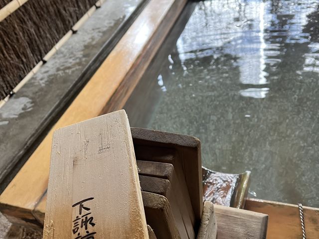 お湯_信州しもすわ温泉 ぎん月