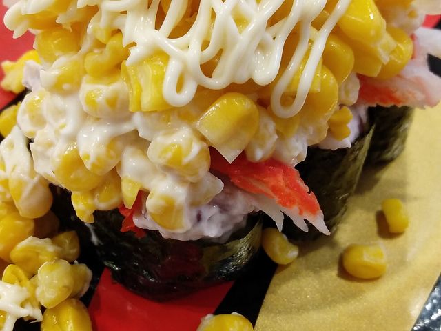 カミナリマウンテンサラダ・330円_かっぱ寿司 焼津店