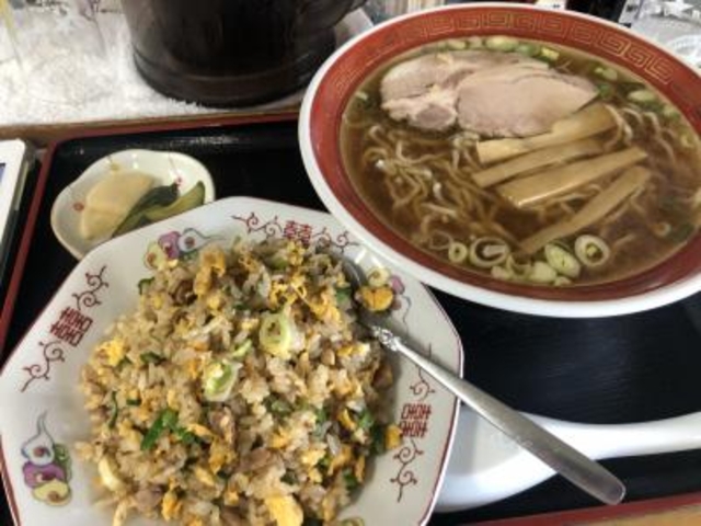焼きめしも追加_支那そばおぐら