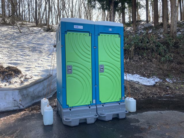 簡易トイレあり_癒しの森