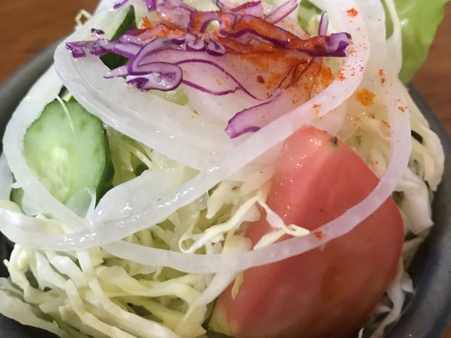 サラダ_とんかつ ステーキ 篠
