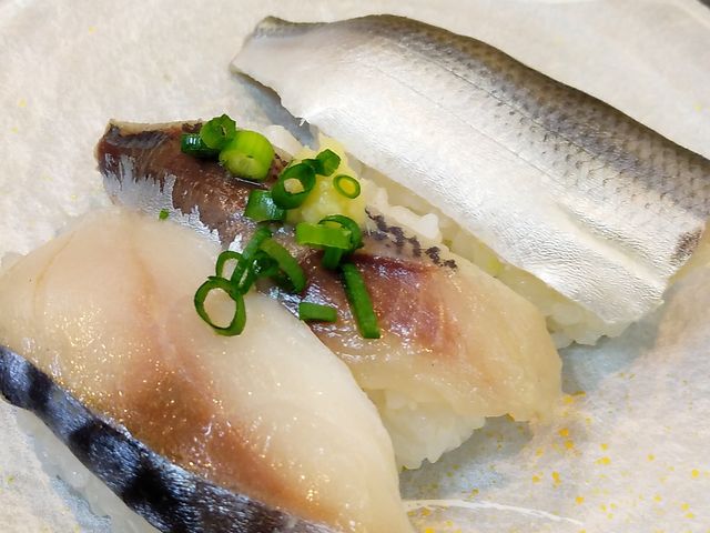 光三種盛り_平禄寿司 サンピアザ店