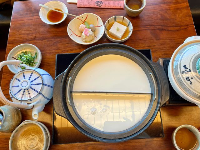 湯葉をメインとしたランチ_清水順正・おかべ家