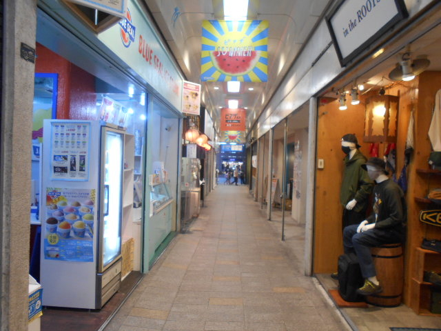元町高架下(モトコー)