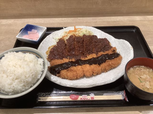 わらじとんかつ定食_矢場とん 中部国際空港店