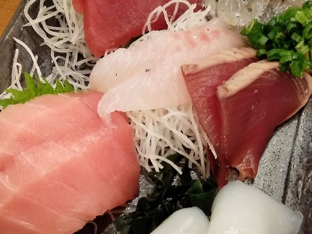 刺身盛り(2人前)・1,628円_清水まぐろと貝焼 馬鹿貝