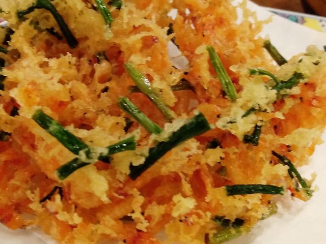 桜えびかき揚げ・518円_清水まぐろと貝焼 馬鹿貝
