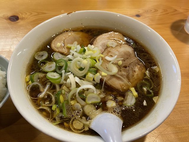チャーシュー麺、使い所間違ったのがガッチガチ_翔龍