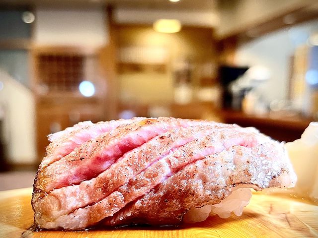 黒毛和牛肉寿司_なぎさ寿司