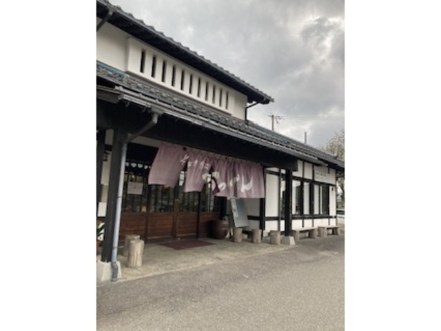 本当に峠のてっぺんにありました。_そば処 春来てっぺん