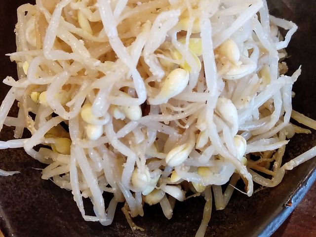 もやしナムル・400円_韓食房 おんどる