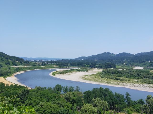 信濃川の眺め_越後川口サービスエリア上り