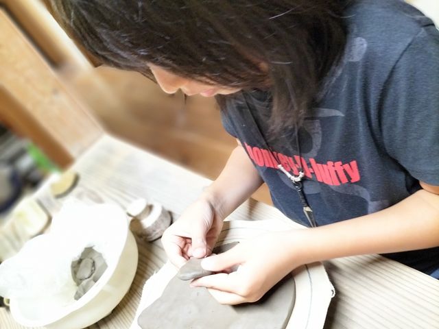 お皿を作りました。_鶏尾窯
