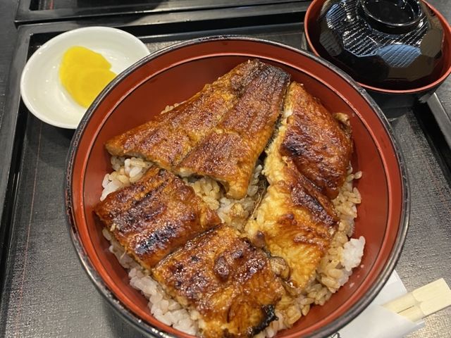 鰻丼3切れ1900円_大観亭支店津駅西口店