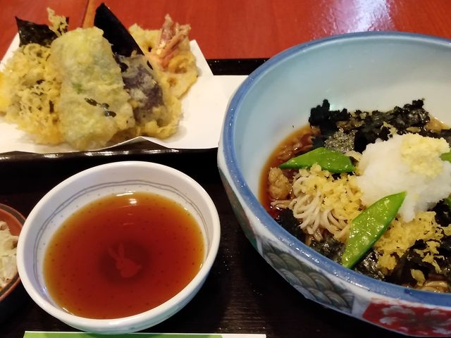 天おろし・1,300円_そば処もり竹