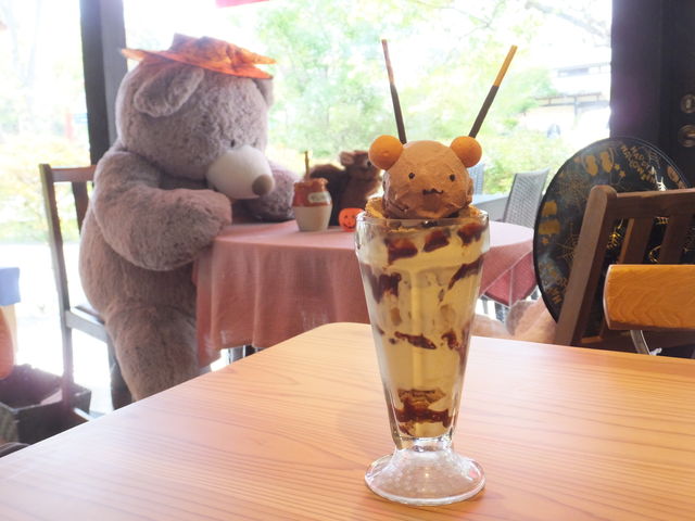 リトルベア風チョコレートパフェ_リトルベア カフェ&ショップ
