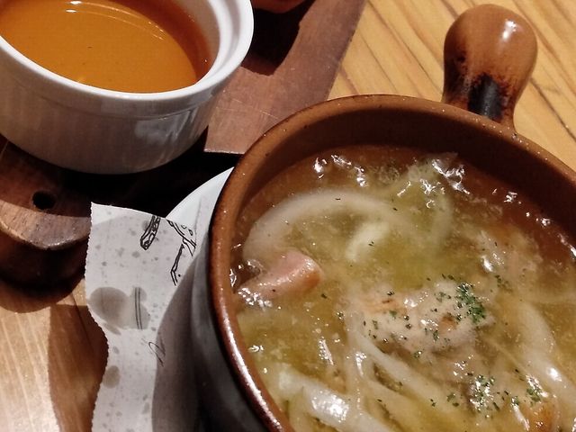 イギリスパン/アヒージョ_ビストロ チキート BISTRO CHICKEAT 静岡呉服町店