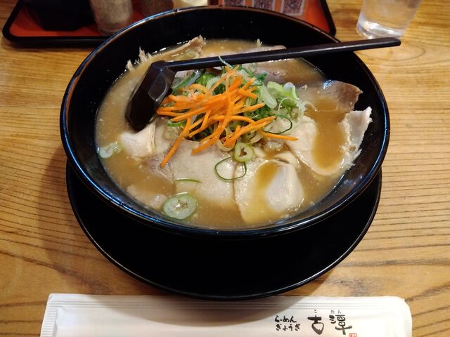シンプルに美味しいラーメン。_古潭 京橋コムズ店