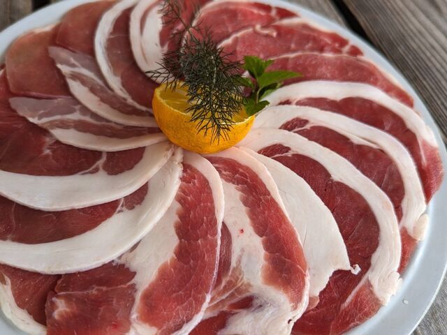 お肉_産直カフェ 五名ふるさとの家