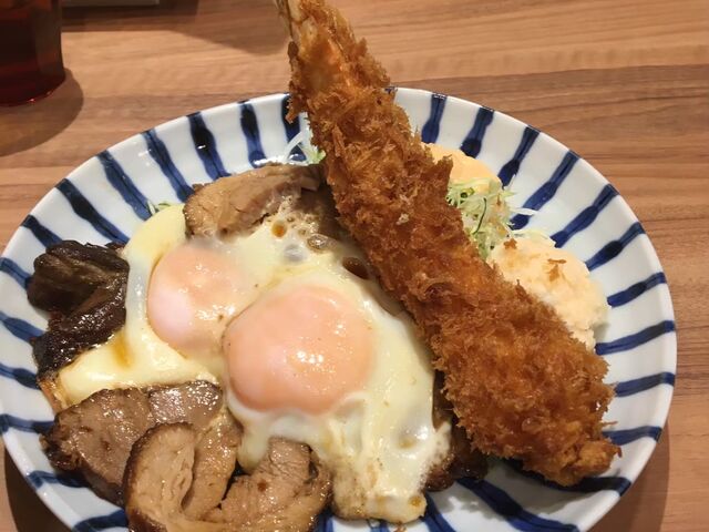 チャーシューエッグ定食_豊洲市場