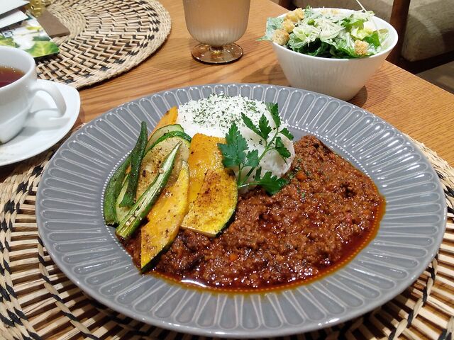 スパイシーキーマカレープレート_THF(トロピカルハーブファクトリー)