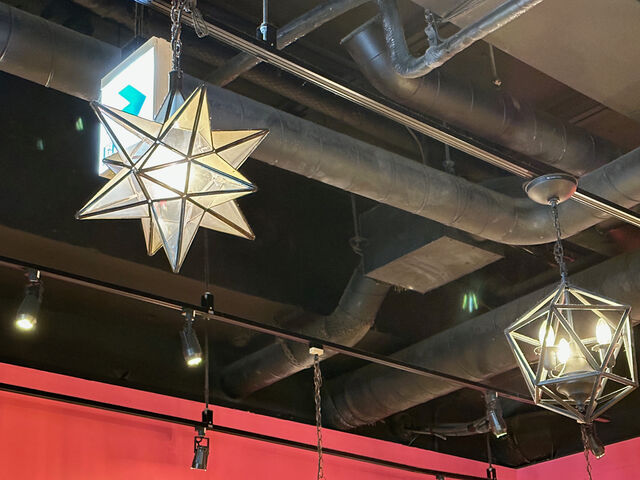 照明もいい感じ_TEXMEX FACTORY 渋谷公園通り店