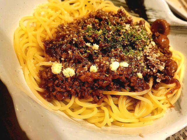 隠れナンバーワン、ボロネーゼ_肉と煮込みのビストロ酒場 RARIATT