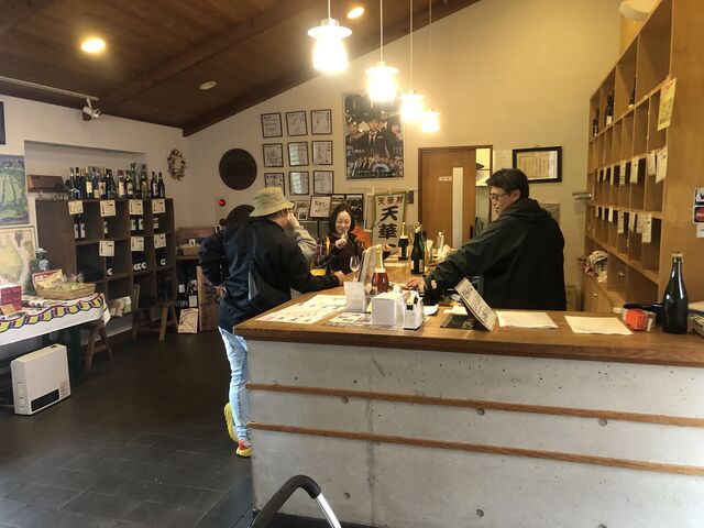 3人色々味わえて羨ましく写真撮影しました_奥利根ワイナリー