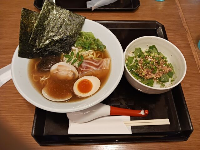 浦安ラーメン・なめろう丼_和風ラーメン 浦安 幸来