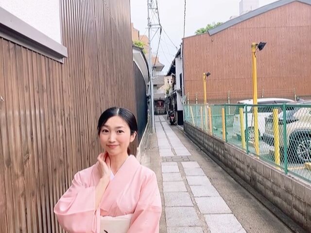 ピンクの着物_KIMONO-PRO