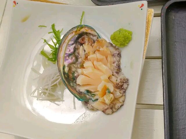 活〆蝦夷あわび刺し_新生