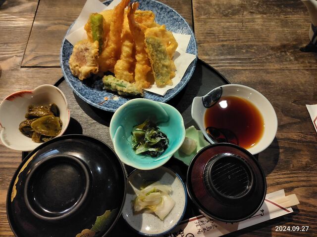 天ぷら定食 揚げたてプリリの海老3尾他 お値打ち_かき船 豊岡