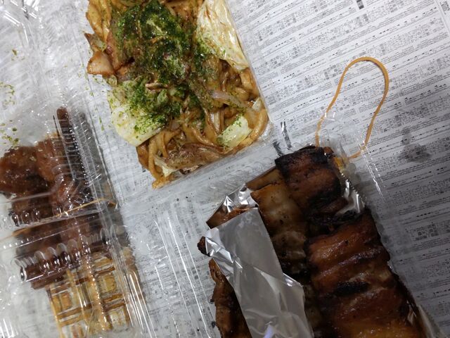 焼きうどん
焼き鳥_やまびこ