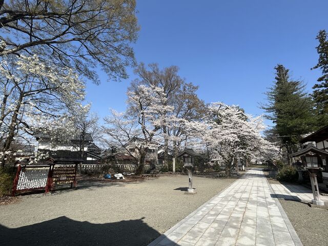 境内_篠座神社