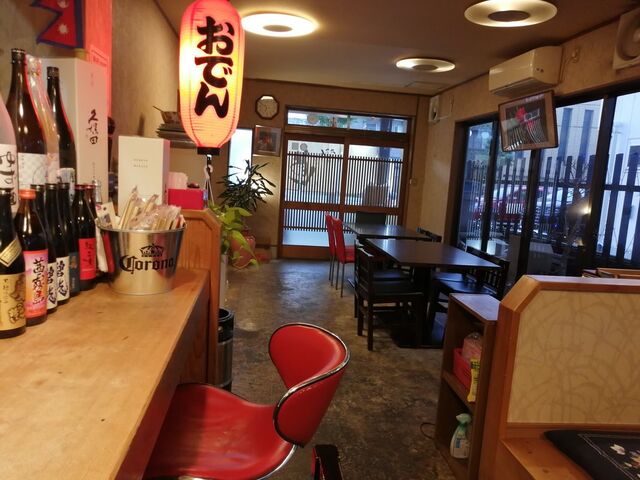 店内_直さん