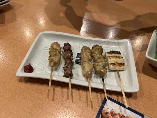 おススメ焼き鳥盛り合わせ_魚民 草津温泉湯畑店