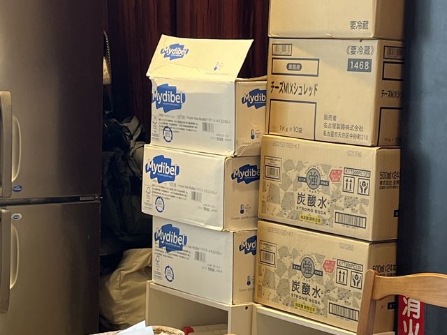 出しっぱなしの材料_ブッチャー リパブリック BUTCHER REPUBLIC 仙台 シカゴピザ&ビア