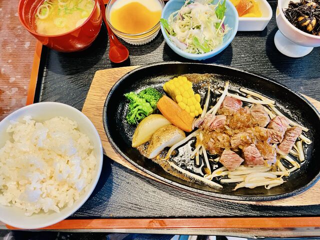 ますだ 熊野牛サイコロステーキ定食_ますだ