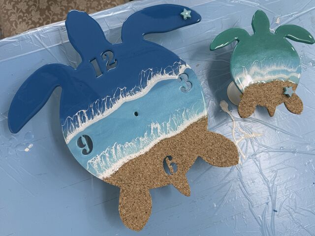 ウミガメ時計と子ウミガメ☆_石垣島手作り体験とぅもーる