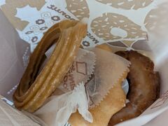 ミスタードーナツイオンタウン郡山ショップの写真1