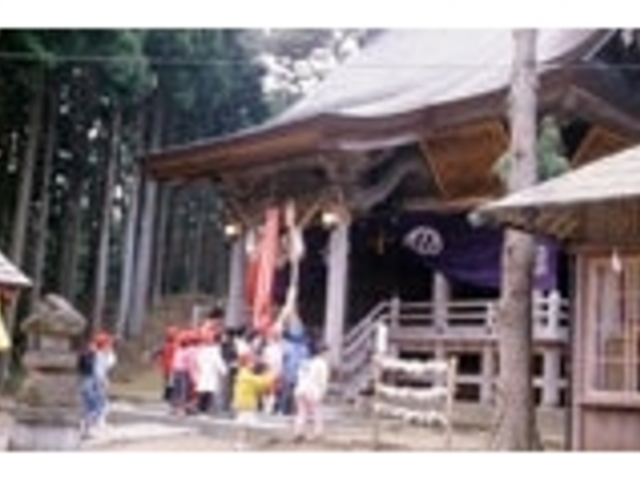 羽黒神社の写真1