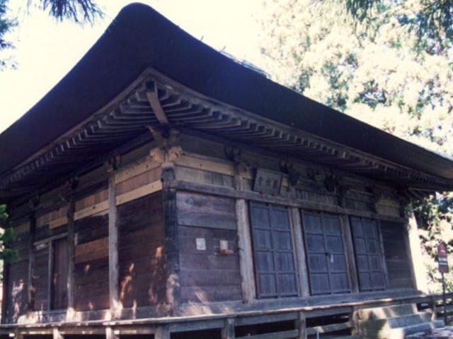 堂山王子神社の写真1