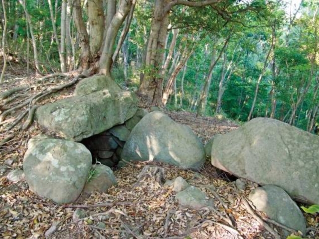 栗原古墳の写真1