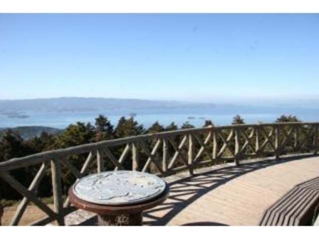 琴ノ尾岳の写真1