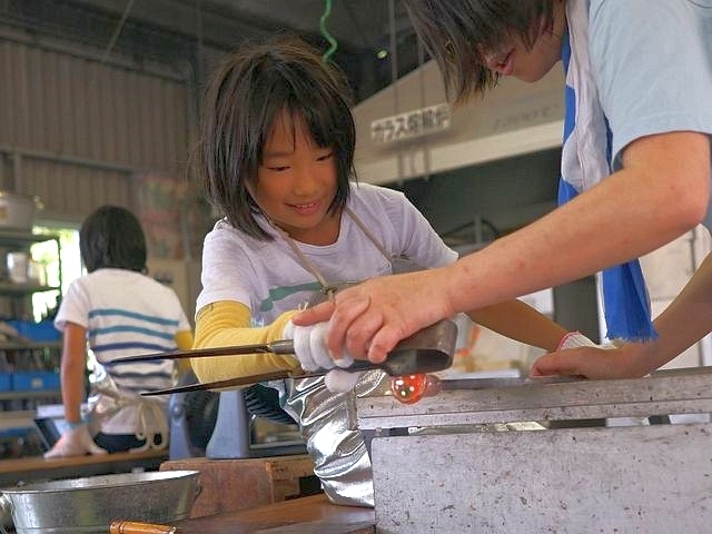 三田市ガラス工芸館