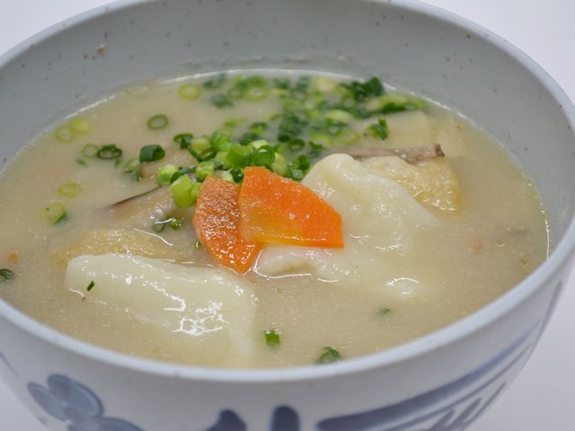 鹿北の美味しいがたっぷりのだご汁です。_道の駅かほく小栗郷