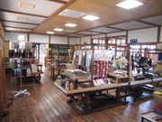 大石紬伝統工芸館の写真2